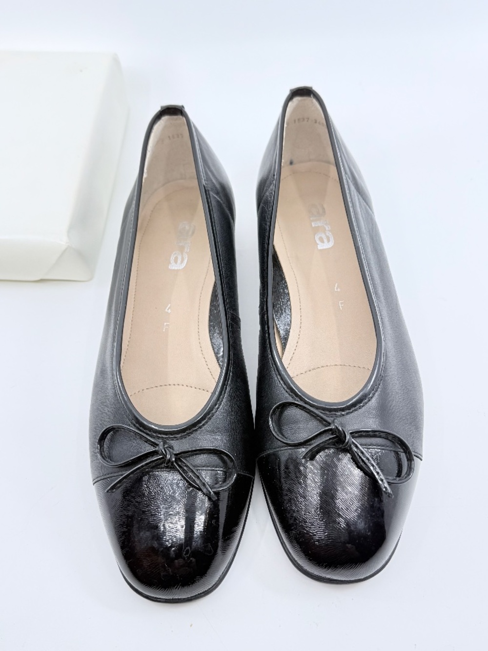 ARA Bella Black Patent Toe Calf Ballet Flat, 8
